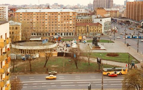 Садоводам и Навальному предложили митинговать в "лесу"