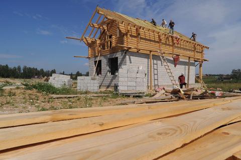 Дачников обязали сообщать властям о перестройке своих домов