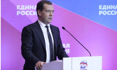 Сельский тариф для дачников: Медведев не против